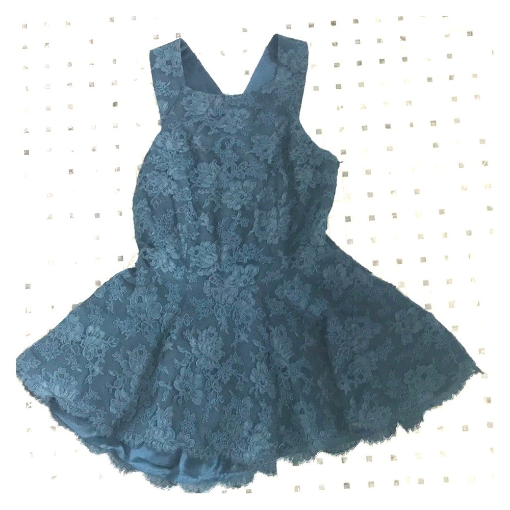 Semi custom Dee Hutton lace lady tank